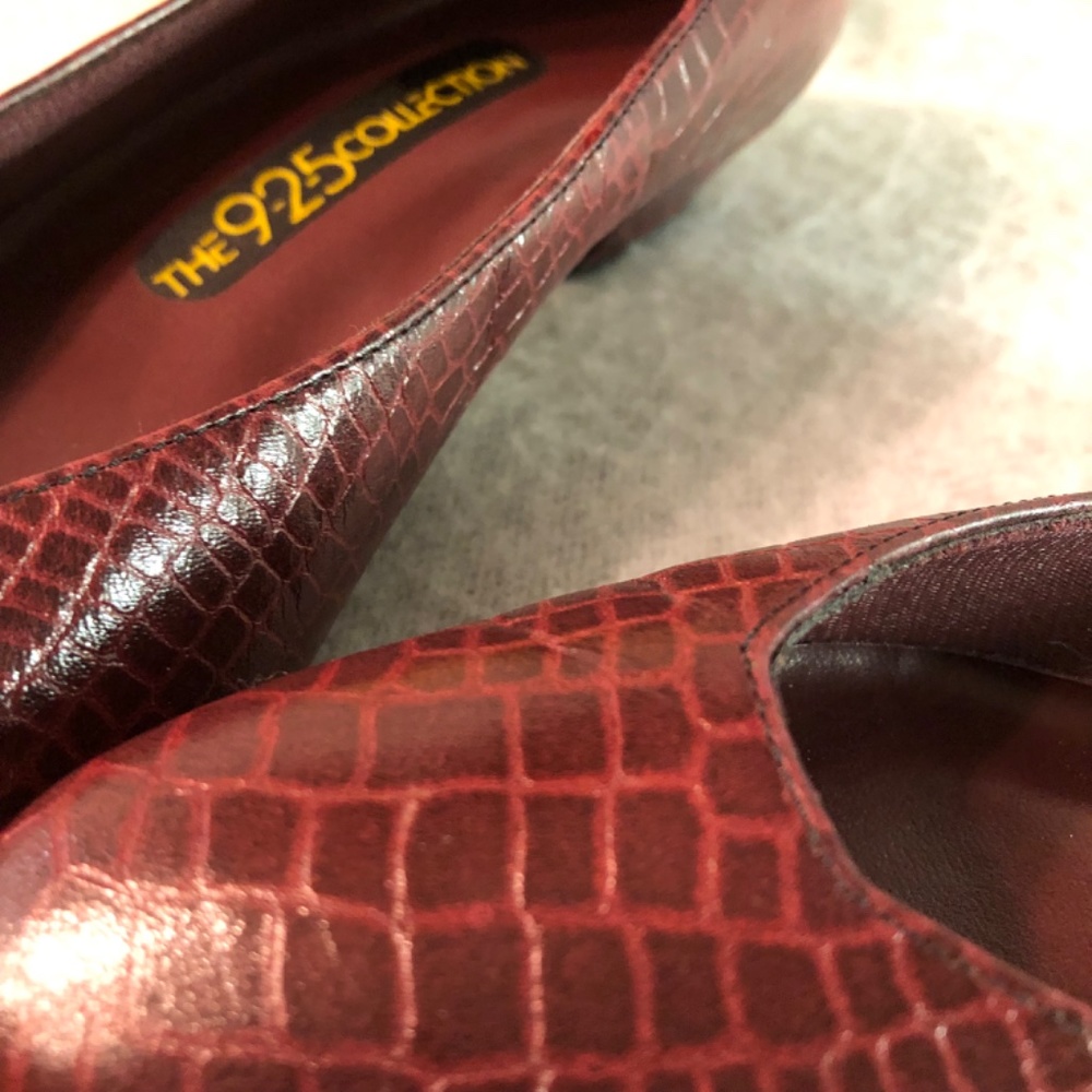 Burgundy ‘Crocodile’ Low-Heel Pumps - Picture 9 of 16